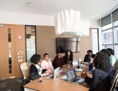 conference-meeting-with-ladies